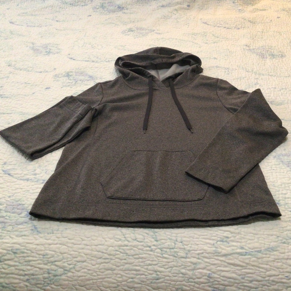 Danskin Now Women’s Pullover Gray Sweatshirt